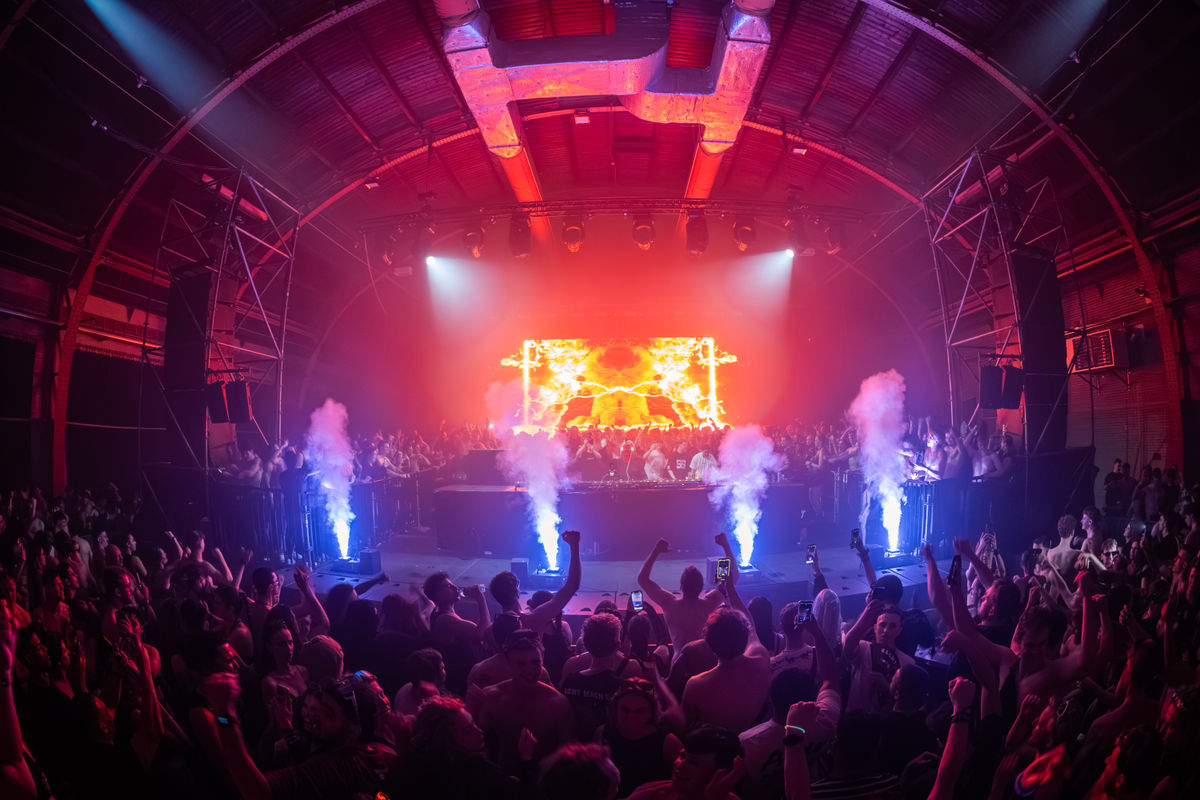 Loading... just a sec